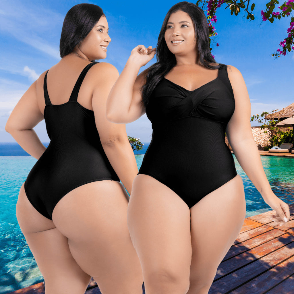 Maiô Plus Size Curvea Modela Cintura Liso